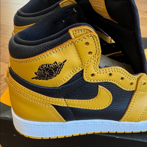 Nike Black and Gold High-Top Sneakers